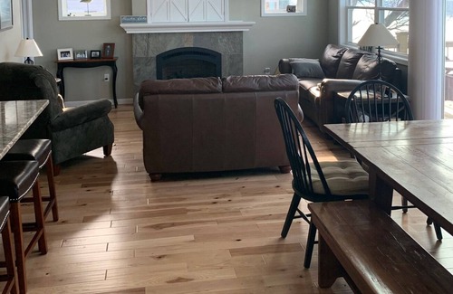 Hammondsport Ski Chalet | Lake front cottage with 112 foot lake front and beach! Newly renovated in 2019!