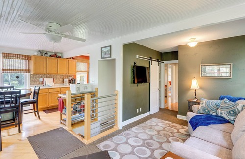 Williams Bay Cottage | Lake Geneva Family Gem w/Fenced Dog Run!