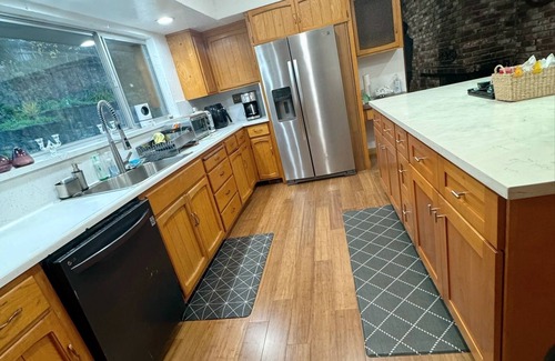 Clear Lake House | Lake House - 3 bedrooms house with WiFi and AC in serene Lower Lake