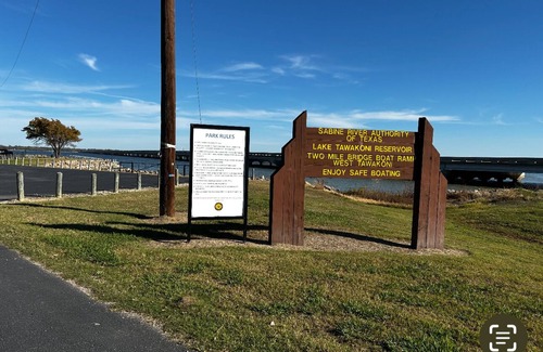 West Tawakoni House | Lake House in West Tawakoni. Private room only with whole house amenities