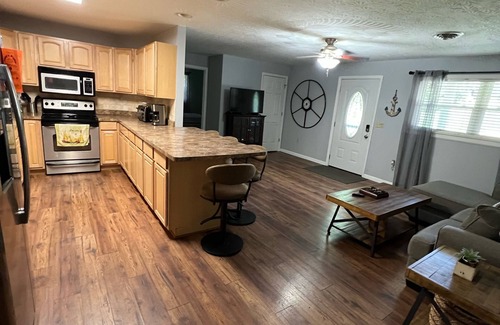 Cynthiana House | LAKE HOUSE ON ROCKY FORK LAKE MOUNTAIN VIEW DR!