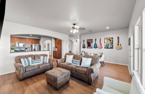 Tarrant County House | Lake House with Stunning Views & Pool in Fort Worth, TX