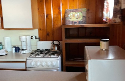Oscoda Resort | Lake Huron Beach Front Cabin for two.