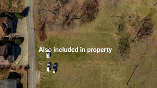Somerset House | Lake It Easy 3 Level Home with Hot Tub and Game Space