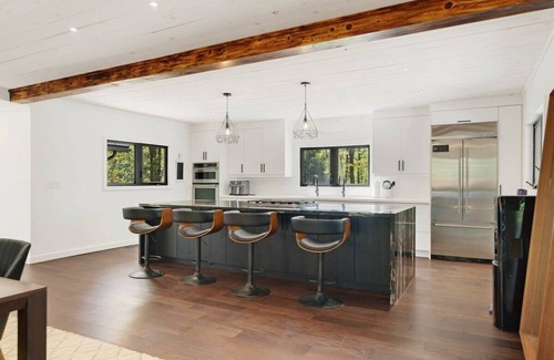 Muskoka Lakes House | Lake Joe Wonderland S