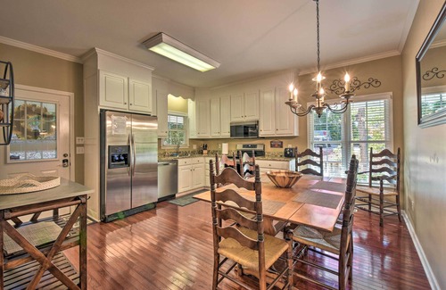 Six Mile Cottage | Lake Keowee Escape w/Dock, Deck & Lake Access!