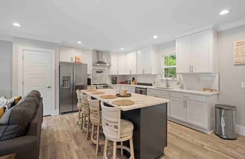 Denver House | Lake Norman Waterfront with Dock, hot tub fire pit and pool table