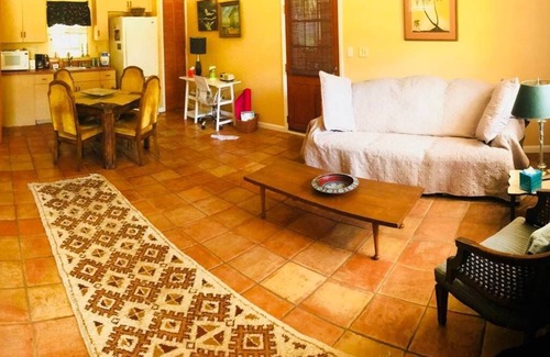 Lake Wales Cottage | Lake of the Hills Cottage - Sleeps 4