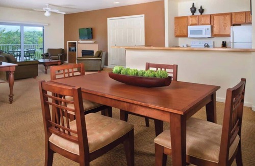 Osage Beach Condo | Lake of the Ozarks- one bedroom