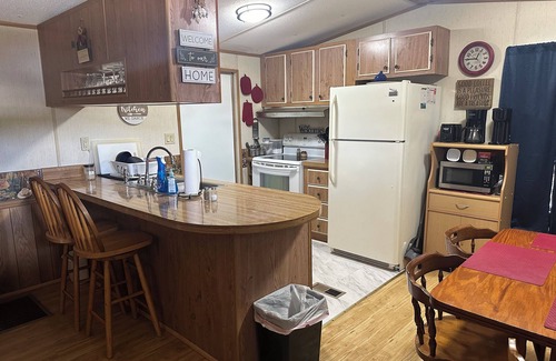 Moore Haven House | Lake Okeechobee HydeawaynPlenty of room for your boat as well!