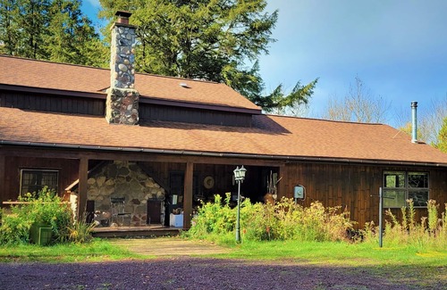 Silver City Cabin | Lake Superior Tri-level: Spacious 4bed/2ba cabin on 8 acres & Finnish sauna