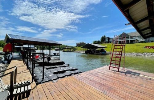 Williamstown House | Lake Therapy at The ARK | Gameroom, Hot Tub, Dock