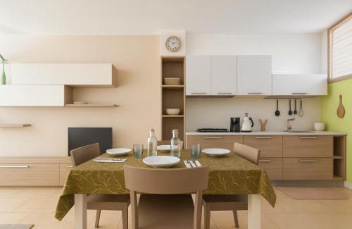 Sarnico Apartment | LAKE VIEW 20 - free wi-fi - just 50 meters from the lake