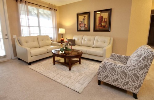 Florida Central Atlantic Coast Condo | Lake View Delight