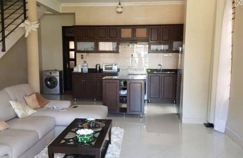 Kampala House | Lake View Masionette