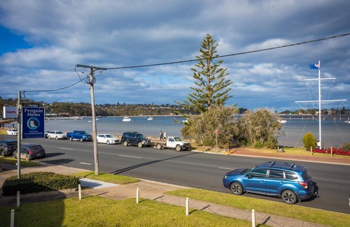 Merimbula Apartment | Lake Views @ Penguin Mews - Unit 1 - 5+ nights