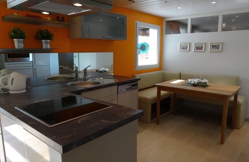 Meilen District Apartment | Lake Zurich, Rapperswil, Switzerland, Uster, Wetzikon, Zurich, St. Gallen, Schwyz