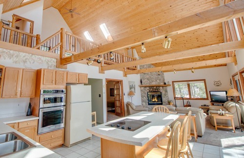 Minong Cabin | Lakefront cabin on Minong Flowage