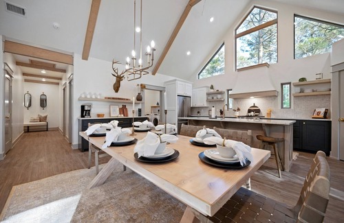 Broken Bow Cabin | Lakefront Cabin with Lots of Games!