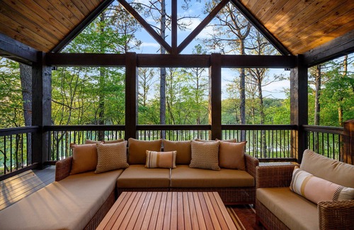 Broken Bow Cabin | Lakefront Cabin with Lots of Games!