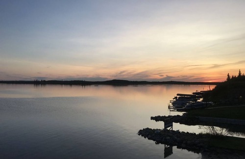 Loon Lake House | Lakefront Cabins for Rent, with private marina - Cabin 6