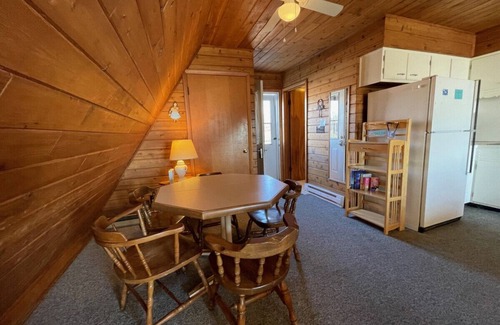 Stevensville House | Lakefront Chalet #12 w/Beach Access, Pools, Sport Courts, Fishing Pond & more!