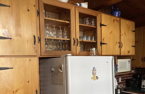 Utterson House | Lakefront Cottage in the Heart of Muskoka with South Facing Exposure