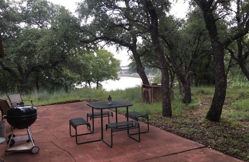 Brownwood Cottage | LAKEFRONT COTTAGE w/Private Dock On Lake Brownwood