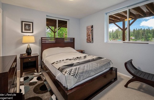 Hayden House | Lakefront Fun On Hayden Lake! Sleeps 12 on Quiet Bay wWater Toys & So Much More