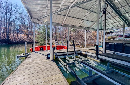 Seneca House | Lakefront Getaway Dock Fire Pit & Games
