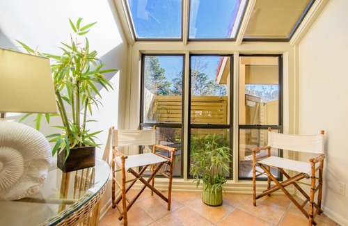 Sandestin House | Lakefront - Golf Cart - Walk to the Beach