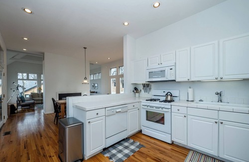 Lakeside House | Lakefront Home With Private Beach and Private Pool!