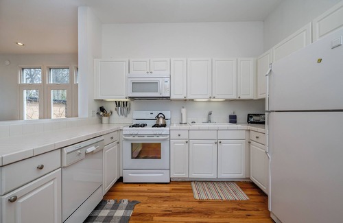 Lakeside House | Lakefront Home With Private Beach and Private Pool!