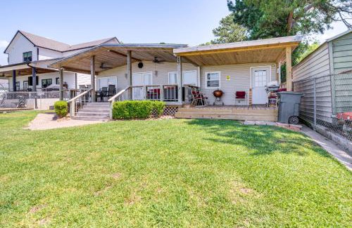 West Livingston House | Lakefront Livingston Retreat with Dock and Fire Pit!