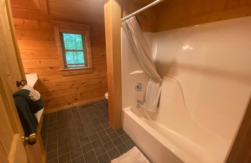 Mill Spring Cabin | Lakefront Melody by Carolina Properties - Lake Adger Lakefront, Canoe and Kayaks
