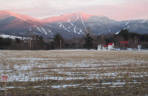 St. Albans House | Lakefront rental Wheelchair Accessible,Lake Champlain,single level Mountainview