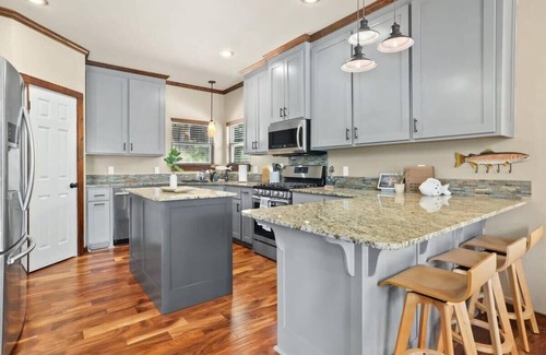 Springdale House | Lakefront Retreat - Hot Tub & Game Room