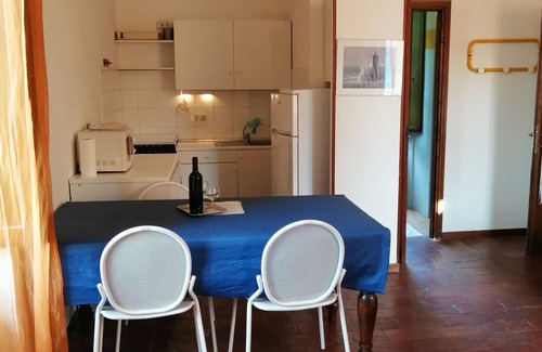 Sale Marasino House | Lakefront studio with garden