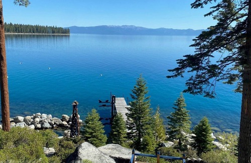 Meeks Bay Cabin | Lakefront with Private Pier and Buoy