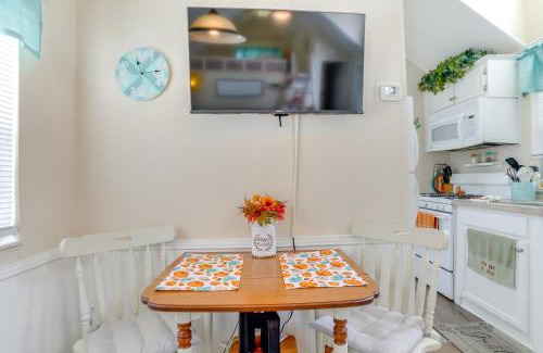 Lakeland House | Lakeland Cottage with Pool Access and Screened Porch!