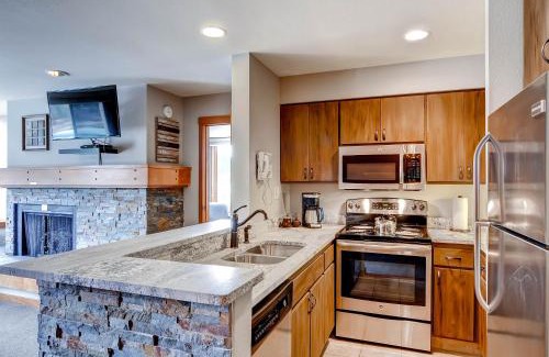 Lakeside Village Apartment | Lakeside 1491