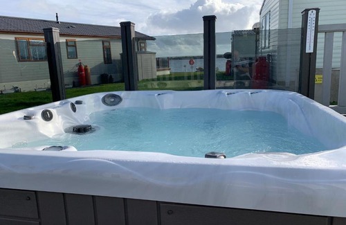 Millom House | Lakeside Escape, Port Haverigg Marina Village