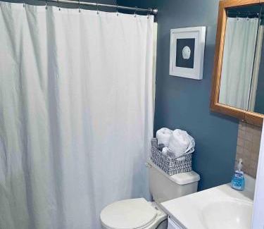 Lake Ozark House | Lakeside Stay For Two By Wet Feet Retreats