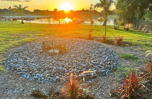 Lake Placid House | LakeSide Story