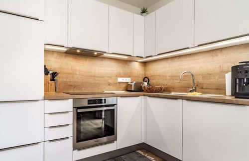Lojzova Paseka House | Lakeside Village 33 (+ sauna) by Interhome