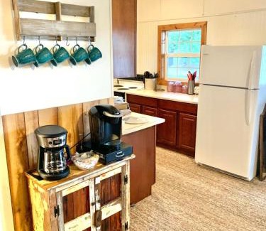 Shell Knob House | Lakeview Cabin, 2 min walk to lake, trailer parking