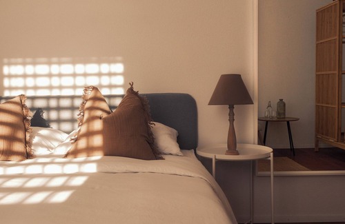 Chatillon Bed & Breakfast | Lakeview Guesthouse with Two Bedrooms & Private Bathroom