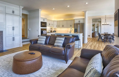 Canandaigua House | Lakeview Heaven - Canandaigua Lakefront Luxury Home