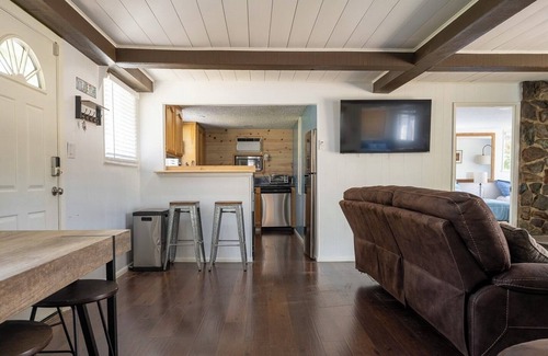 Wishon House | Lakeview Home Retreat with Boat slip/RV carport & Game Room/Dog Friendly!