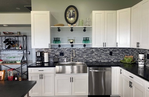 Whitetail House | Lakeview house with 50 amp RV hookup.minutes from Martin Bay @ Lake McConaughy!